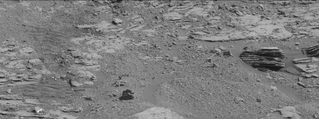Sol 2000: Mast Camera (Mastcam)