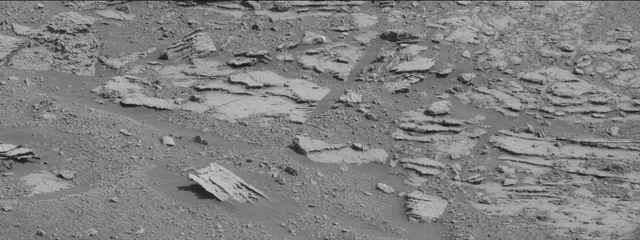 Sol 2000: Mast Camera (Mastcam)