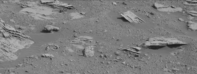 Sol 2000: Mast Camera (Mastcam)