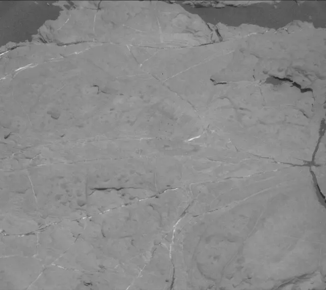 Sol 2002: Mast Camera (Mastcam)