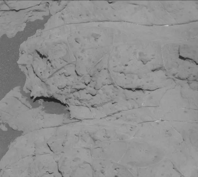 Sol 2002: Mast Camera (Mastcam)