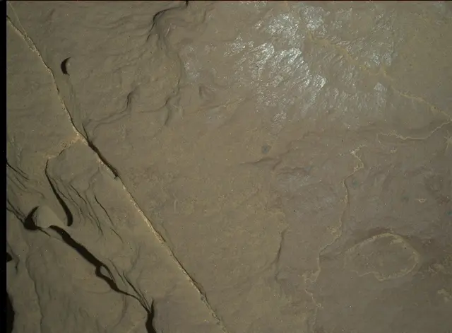 Sol 2002: Mars Hand Lens Imager (MAHLI)