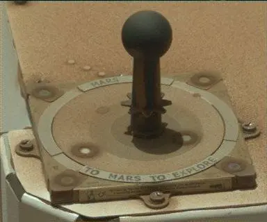 Sol 2005: Mast Camera (Mastcam)