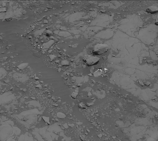Sol 2005: Mast Camera (Mastcam)