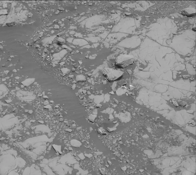 Sol 2005: Mast Camera (Mastcam)