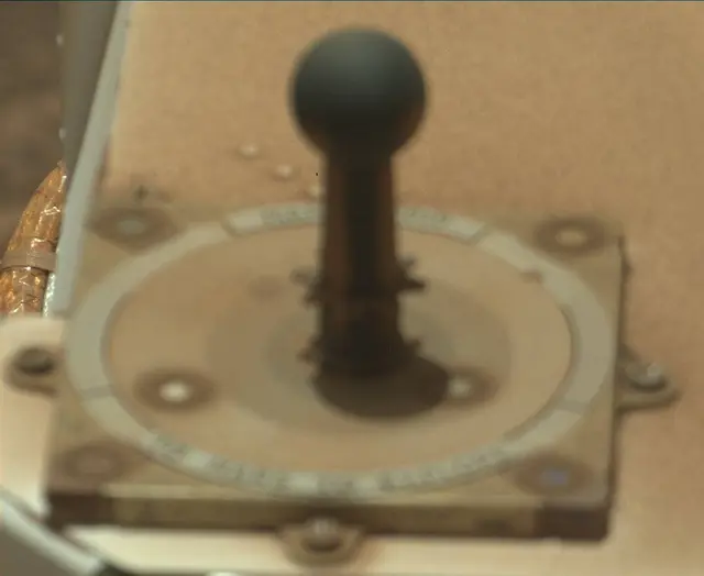 Sol 2005: Mast Camera (Mastcam)