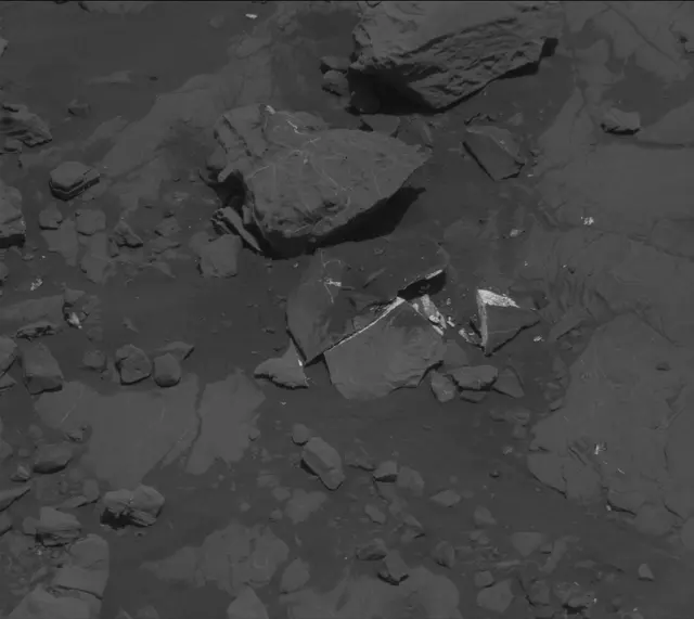 Sol 2005: Mast Camera (Mastcam)