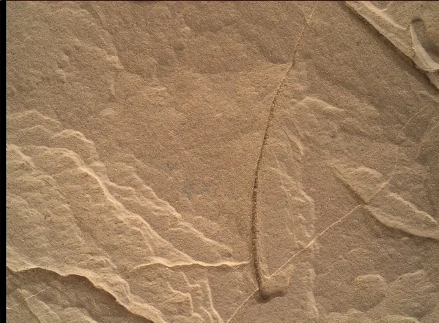 Sol 2005: Mars Hand Lens Imager (MAHLI)