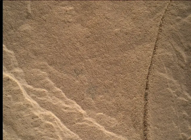 Sol 2005: Mars Hand Lens Imager (MAHLI)