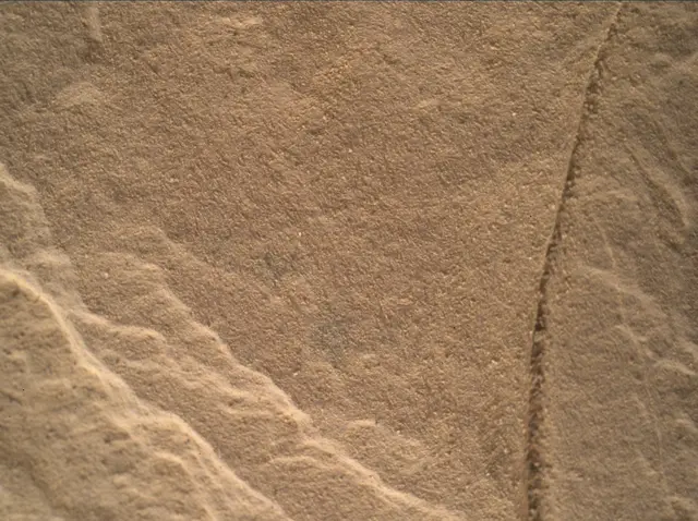 Sol 2005: Mars Hand Lens Imager (MAHLI)