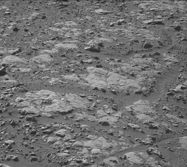 Sol 2006: Mast Camera (Mastcam)