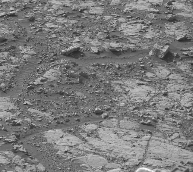 Sol 2006: Mast Camera (Mastcam)