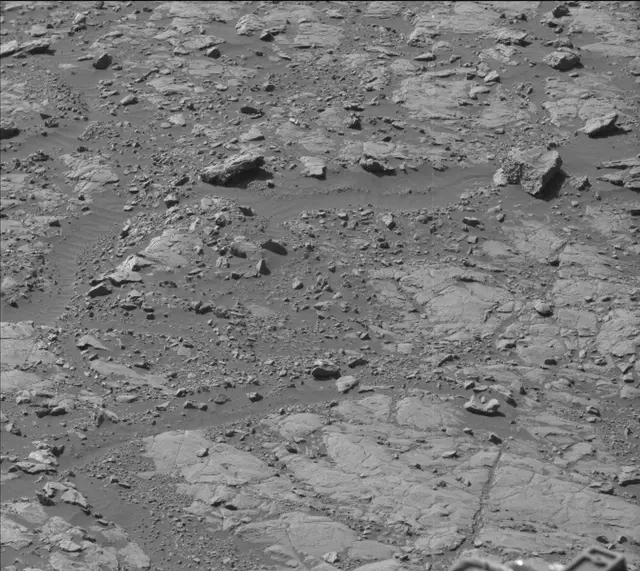 Sol 2006: Mast Camera (Mastcam)