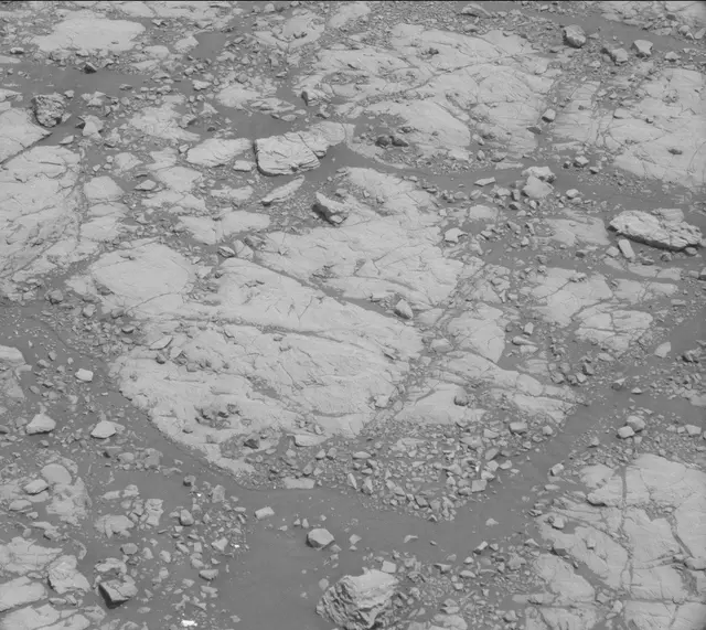 Sol 2006: Mast Camera (Mastcam)