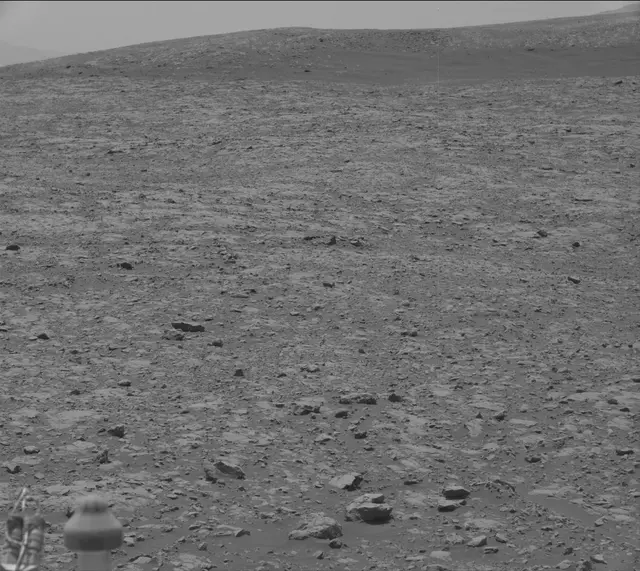Sol 2006: Mast Camera (Mastcam)