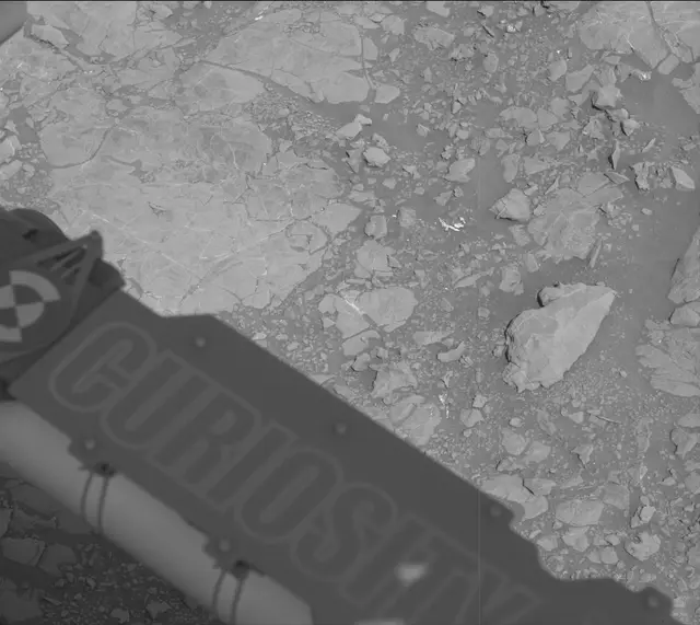 Sol 2007: Mast Camera (Mastcam)