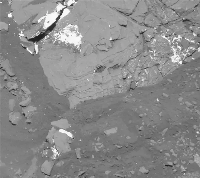 Sol 2007: Mast Camera (Mastcam)