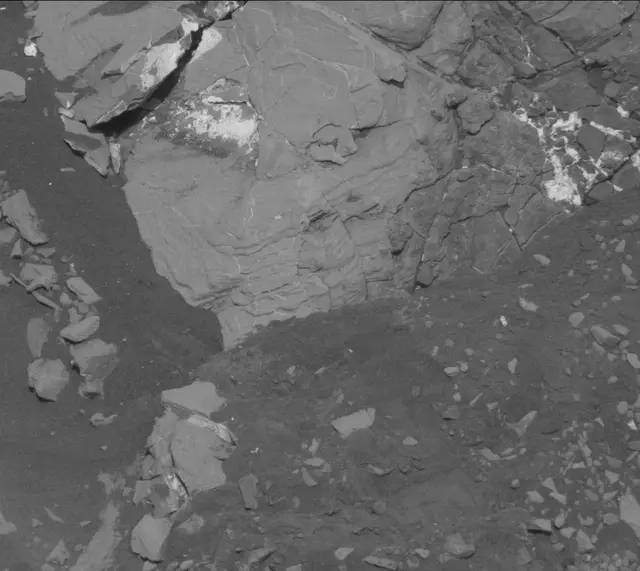 Sol 2007: Mast Camera (Mastcam)