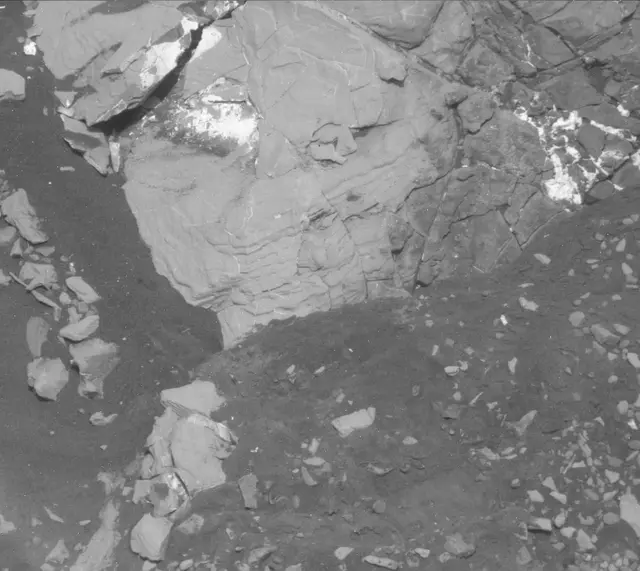 Sol 2007: Mast Camera (Mastcam)