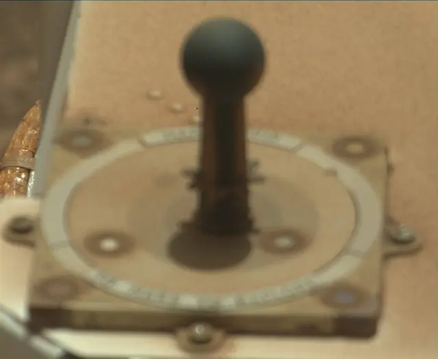 Sol 2007: Mast Camera (Mastcam)