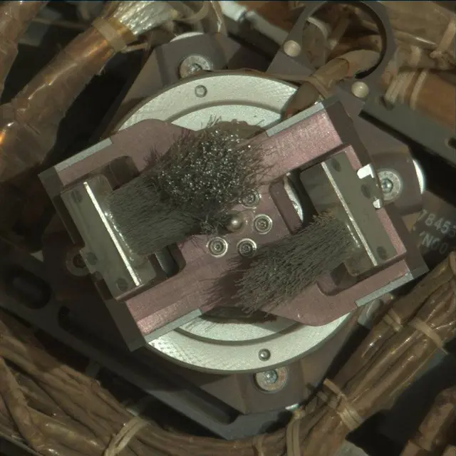 Sol 2008: Mast Camera (Mastcam)