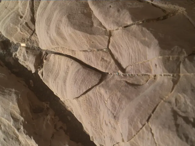 Sol 2008: Mars Hand Lens Imager (MAHLI)
