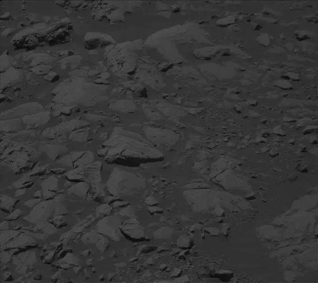Sol 2009: Mast Camera (Mastcam)