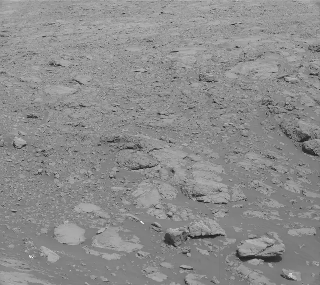 Sol 2011: Mast Camera (Mastcam)