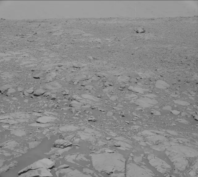 Sol 2011: Mast Camera (Mastcam)