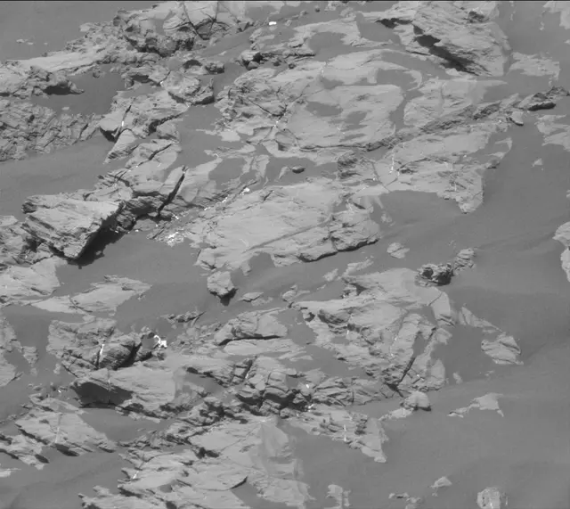Sol 2011: Mast Camera (Mastcam)