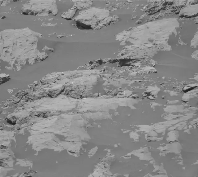 Sol 2011: Mast Camera (Mastcam)