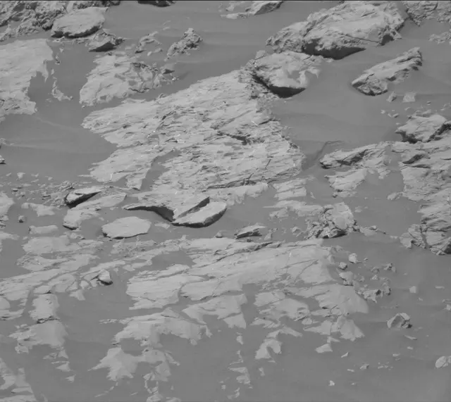 Sol 2011: Mast Camera (Mastcam)