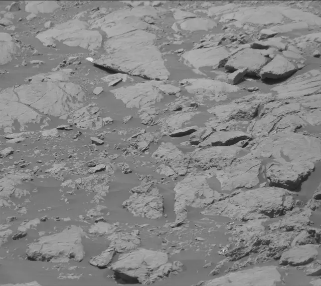 Sol 2011: Mast Camera (Mastcam)