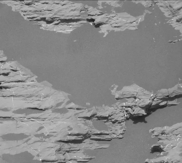 Sol 2011: Mast Camera (Mastcam)