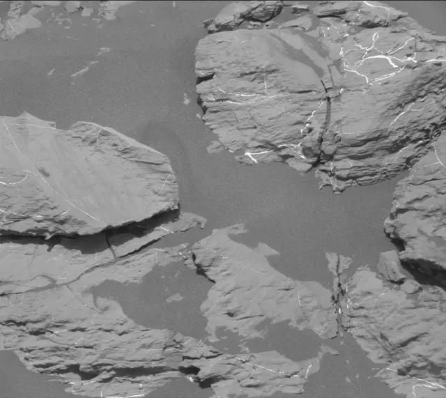Sol 2011: Mast Camera (Mastcam)