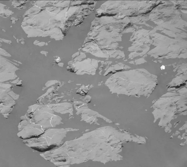 Sol 2011: Mast Camera (Mastcam)