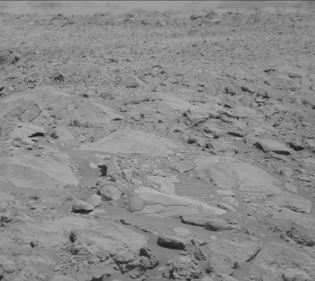 Sol 2011: Mast Camera (Mastcam)