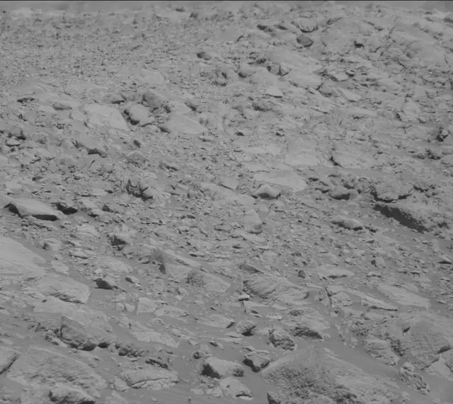 Sol 2011: Mast Camera (Mastcam)