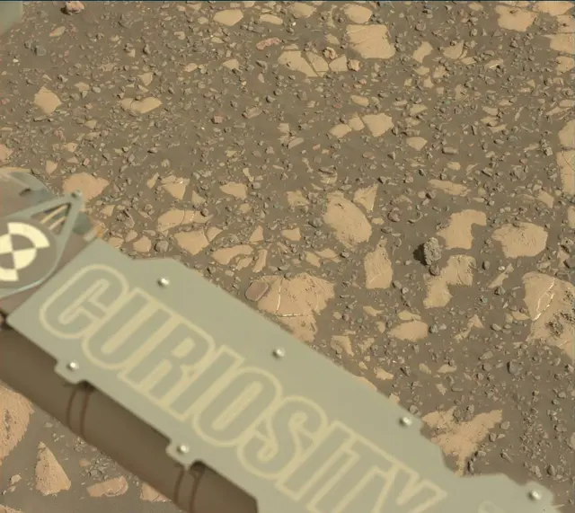 Sol 2012: Mast Camera (Mastcam)