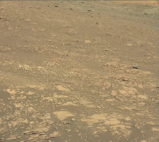 Sol 2012: Mast Camera (Mastcam)