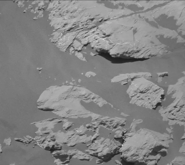 Sol 2012: Mast Camera (Mastcam)