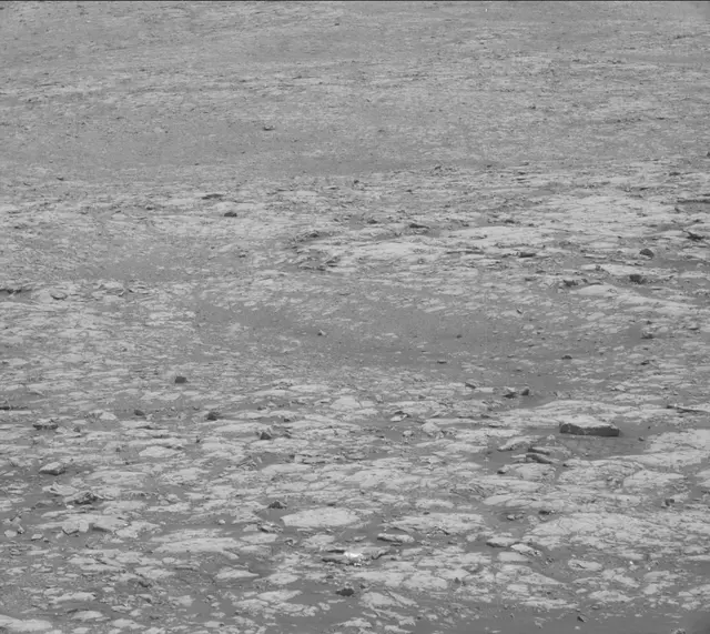 Sol 2013: Mast Camera (Mastcam)