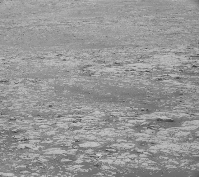 Sol 2013: Mast Camera (Mastcam)