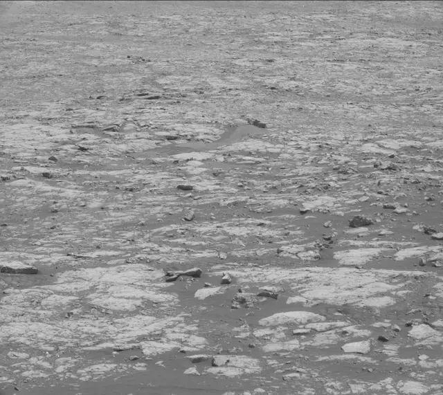 Sol 2013: Mast Camera (Mastcam)