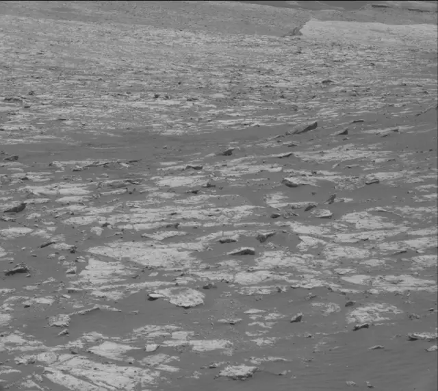 Sol 2013: Mast Camera (Mastcam)