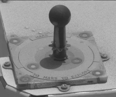 Sol 2013: Mast Camera (Mastcam)