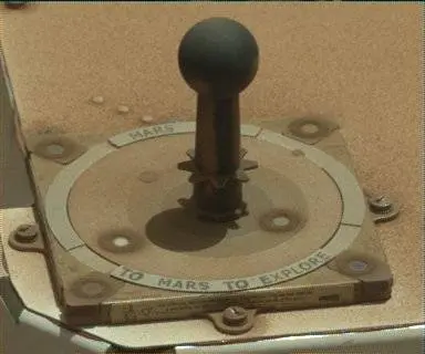 Sol 2013: Mast Camera (Mastcam)