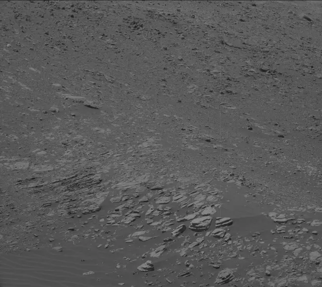 Sol 2013: Mast Camera (Mastcam)