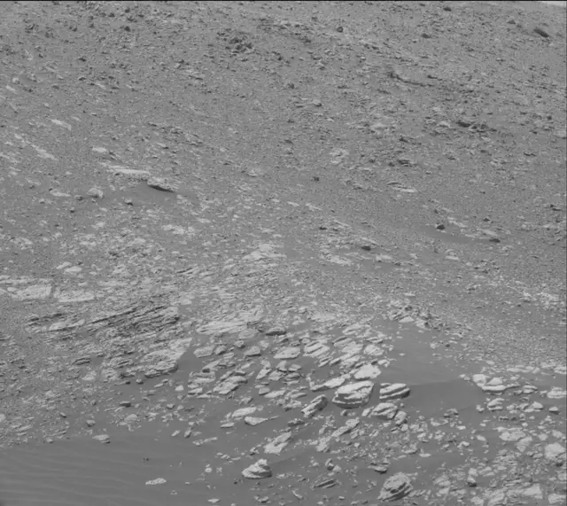 Sol 2013: Mast Camera (Mastcam)