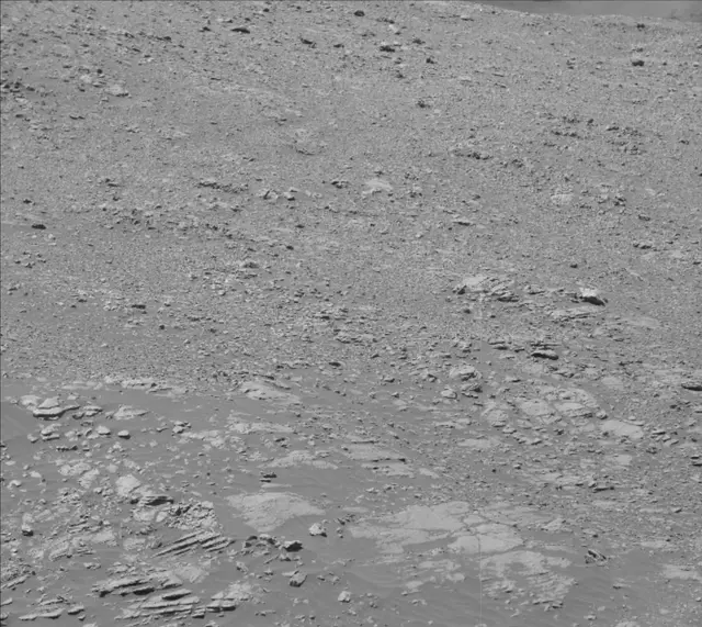 Sol 2013: Mast Camera (Mastcam)